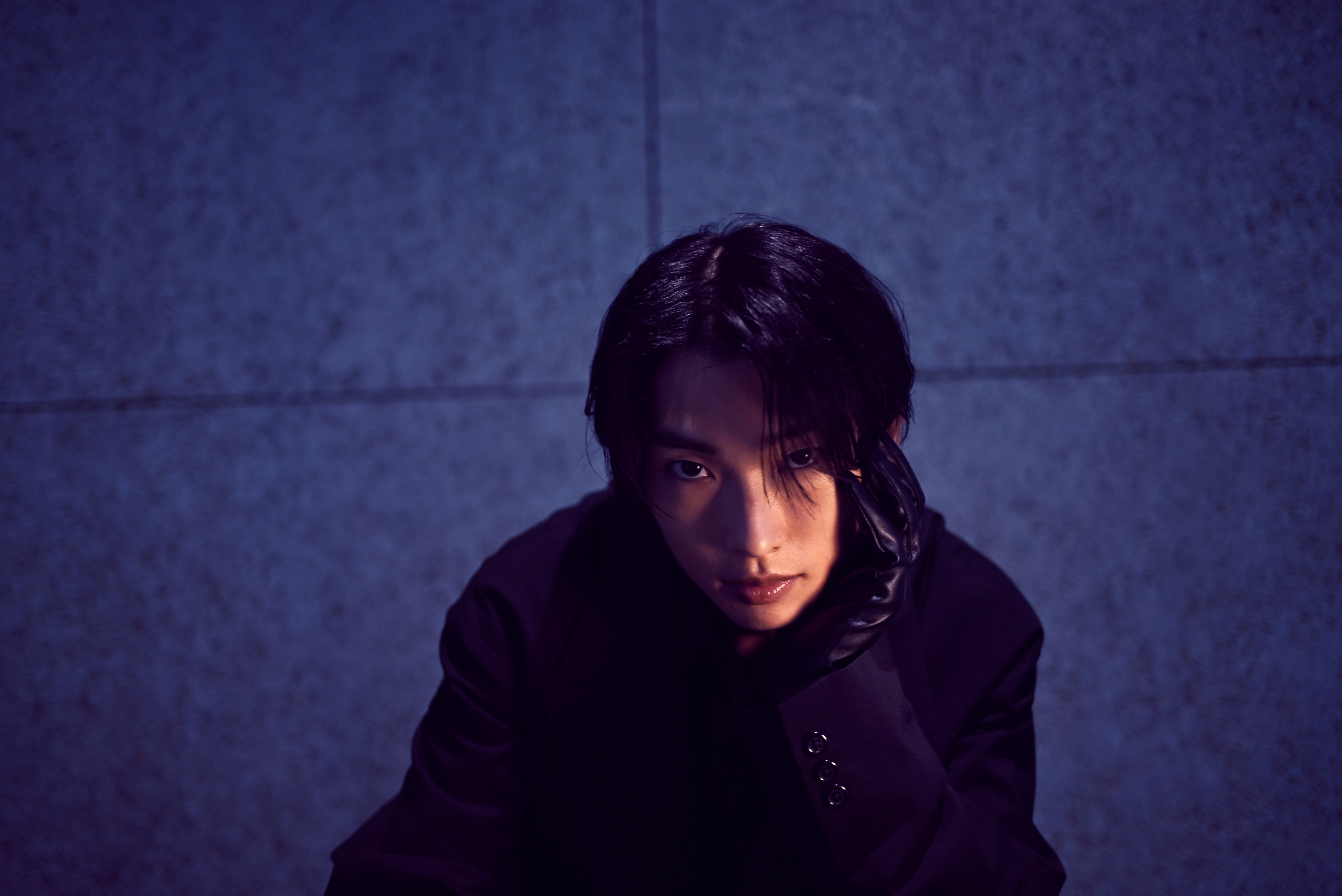 俳優・ダンサー 滝澤諒 写真特集「身体表現」